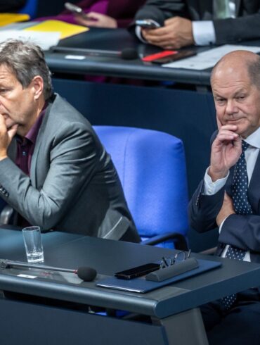 Es kriselt: Die drei Spitzen der Ampel-Koalition. (Archivbild)