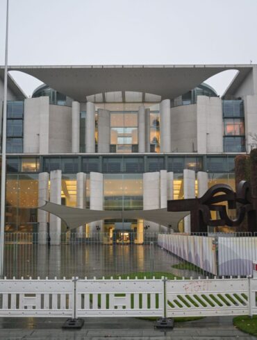 Baustelle Ampel-Koalition: Im Kanzleramt kommen Vertreter von SPD, Grünen und FDP zu Krisentreffen zusammen. Höhepunkt ist der Koalitionsausschuss am Mittwoch.