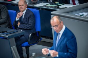 Bundeskanzler Scholz und Oppositionsführer Merz: Gibt es eine Verständigung über einen Neuwahltermin?