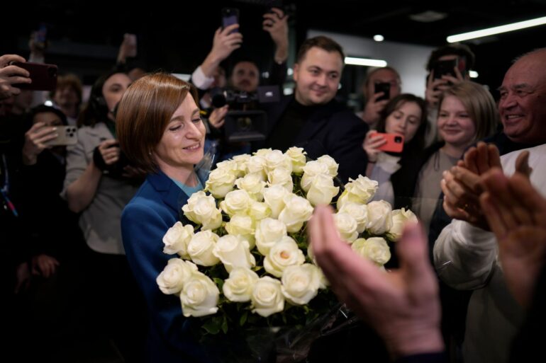 Die amtierende Präsidentin von Moldau, Maia Sandu, hat die Wahl erneut gewonnen.