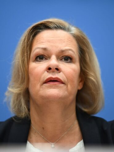 Die Kontrollen sind notwendig, findet Bundesinnenministerin Nancy Faeser.