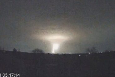 Dnipro während eines russischen Raketenangriffs. (Archivbild)