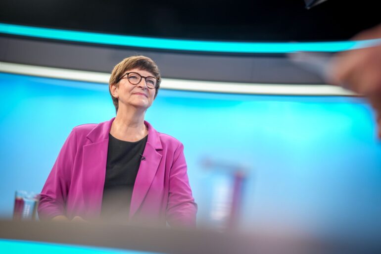 SPD-Chefin Esken sagt, Scholz habe sich «warmherzig» bei ihr entschuldigt.