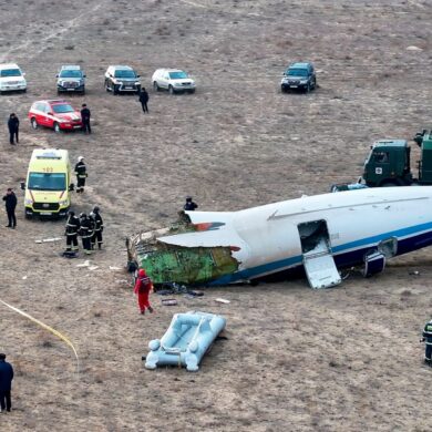 Das Wrack der Embraer 190.