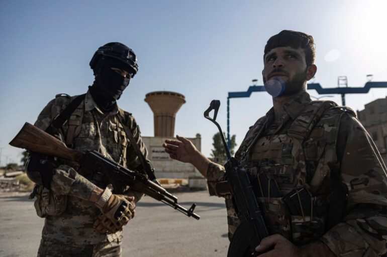 Die Kurden rechnen mit einem Angriff der türkischen Armee und ihrer syrischen Verbündeten auf die Grenzstadt Kobane.