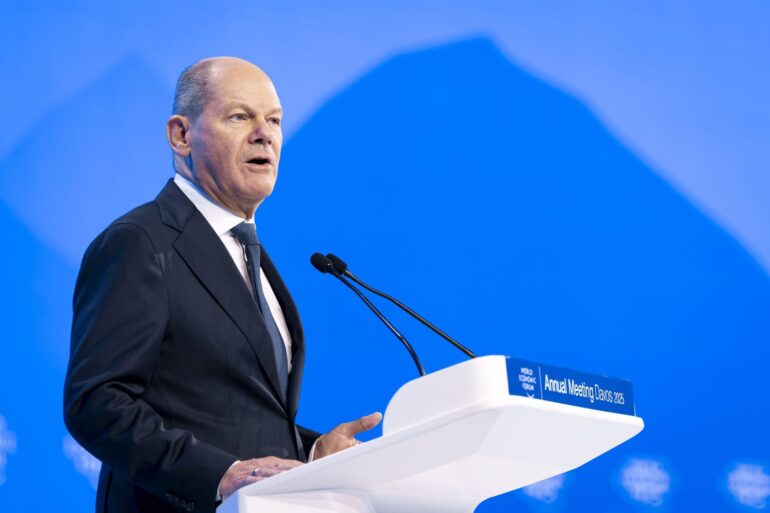 Kanzler Scholz ist dafür, kühlen Kopf zu bewahren.