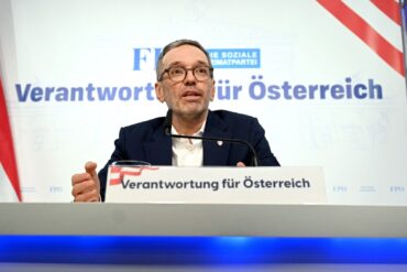 FPÖ-Chef Herbert Kickl stellt der konservativen ÖVP einige Bedingungen vor einer Zusammenarbeit.