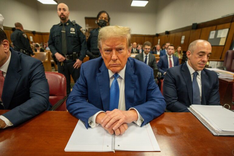 Trump will verhindern, dass es vor seiner Amtseinführung zur Strafmaßverkündung im Schweigegeld-Prozess kommt. (Archivbild)