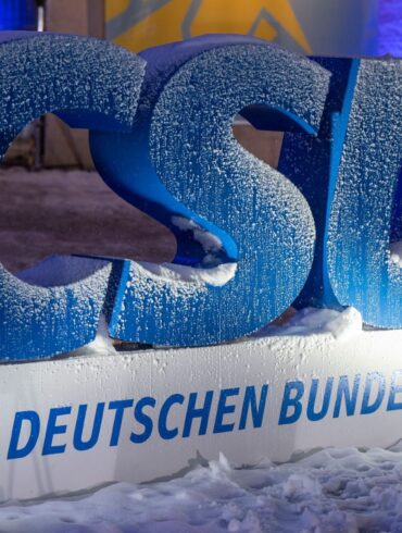 Die CSU schlägt in der Migrationspolitik scharfe Töne an. (Archivbild)