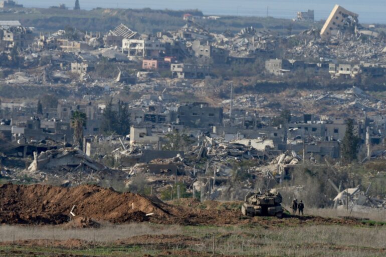 Nach palästinensischen Angaben starben im Gazastreifen vier Menschen durch israelisches Feuer. (Archivbild)