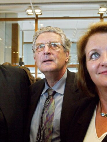 Gerhart Baum (Mitte) mit seinen Weggefährten Burkhard Hirsch und Sabine Leutheusser-Schnarrenberger. (Archivbild)