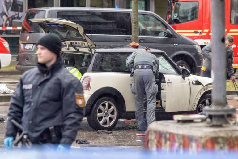 Laut Polizei wurden viele Menschen verletzt.