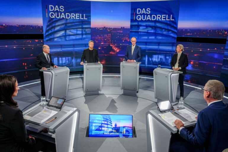 Die vier Kanzlerkandidaten von SPD, Union, Grünen und AfD streiten über Migration, Inflation, Energiekosten und andere Themen.