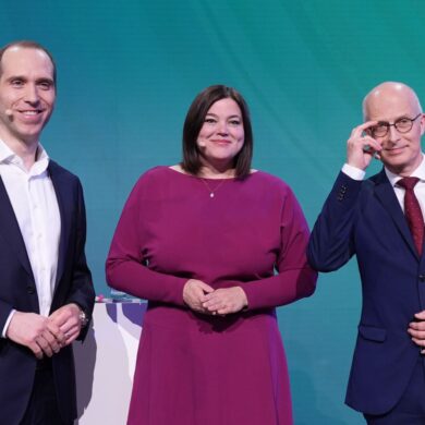 Sie treten bei der Bürgerschaftswahl als Kandidaten zum Bürgermeister an: Dennis Thering für die CDU, Katharina Fegebank für die SPD und Peter Tschentscher für die SPD. (Archivbild)