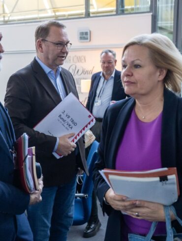 Tagelang haben Gewerkschaften und Arbeitgeber verhandelt - und sich nicht geeinigt.