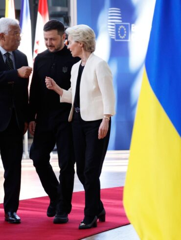 26 EU-Länder bekräftigten ihre Unterstützung für die Ukraine - nur Ungarn stellte sich quer.