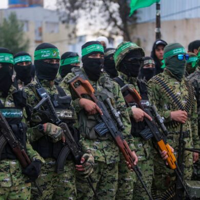 Islamisten im Gazastreifen halten nach israelischen Informationen noch 24 Geiseln und 35 Leichen von Verschleppten im Gazastreifen fest.