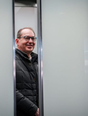 Die Sondierungen von Union und SPD werden sich nach Einschätzung von CSU-Landesgruppenchef Alexander Dobrindt auch noch auf das anstehende Wochenende erstrecken.