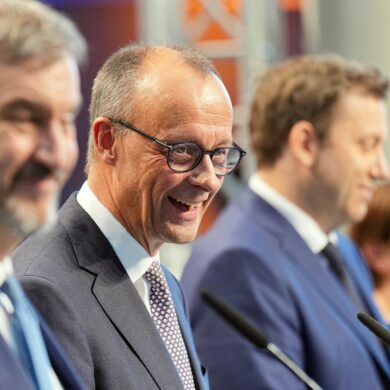 Der Koalitionsvertrag steht - doch die Namen für die Ministerposten sind noch nicht bekannt.