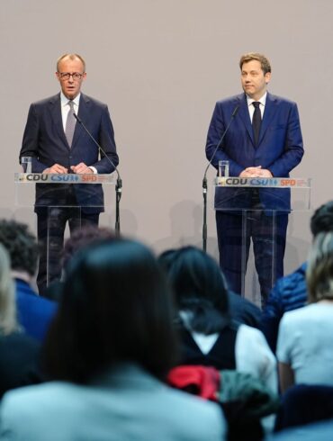 Die Spitzen von Union und SPD verkünden ihre Regierungspläne.