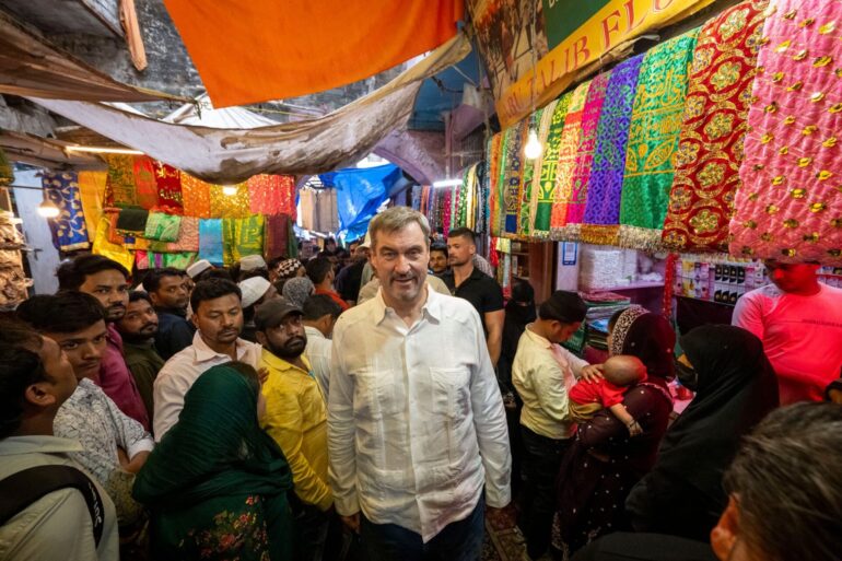 Bayerns Ministerpräsident musste seine Indien-Reise wegen der Beschwerden vorzeitig abbrechen. (Archivbild)