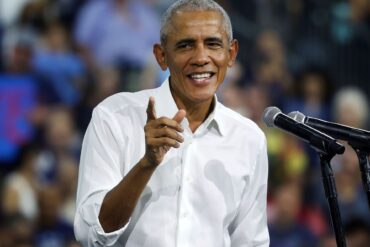 Obama lobt seine alte Uni für ihren Kampf gegen Trump (Archivbild)