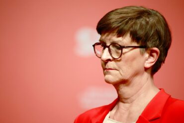 Bayerns Juso-Chef Benedict Lang findet den Umgang der SPD mit der Parteivorsitzenden Saskia Esken «bodenlos».