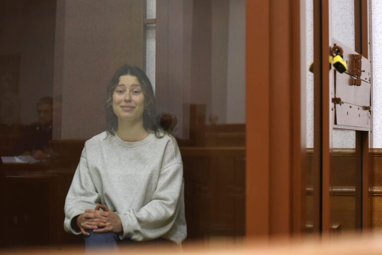 Doppelstaatlerin Xenia Karelina war in Russland zu zwölf Jahren Haft verurteilt worden (Archivbild).