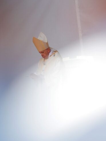 Ob zu Umweltthemen, Homosexualität oder Reformen in der Kirche - zahlreiche Zitate von Papst Franziskus bleiben in Erinnerung.