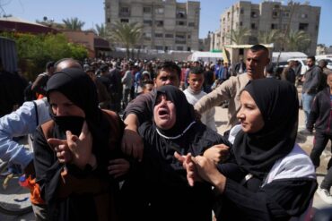 Israels Armee ist nach dem Tod von Rettungskräften in Gaza in Erklärungsnot. (Archivbild)