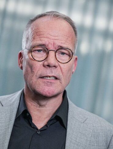 «Wir waren ja immer schon auch dagegen», sagte SPD-Generalsekretär Matthias Miersch zur Debatte über eine Taurus-Lieferung an die Ukraine.