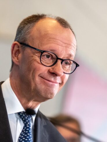 Merz will Montag CDU-Ministerriege vorstellen. (Archivbild)