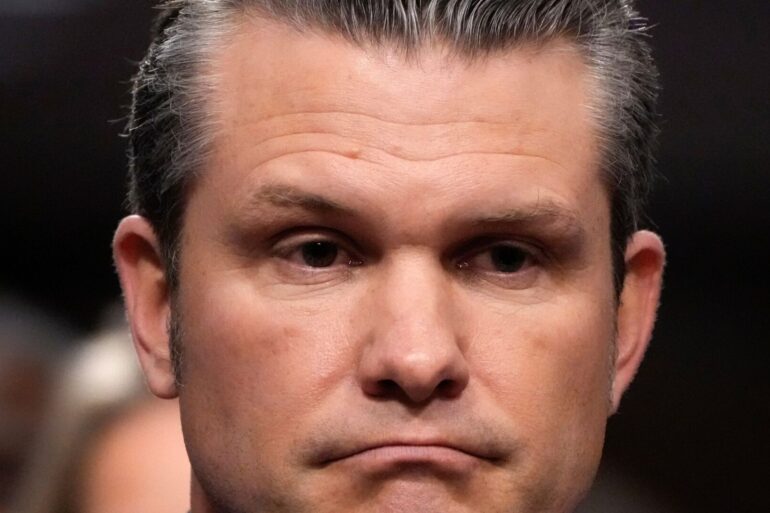 Hegseth unter Druck? Der Pentagon-Chef muss sich wegen der Chat-Affäre einer Untersuchung stellen. (Archivbild)