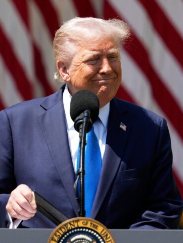 Trump will dem Iran den Geldhahn zudrehen.