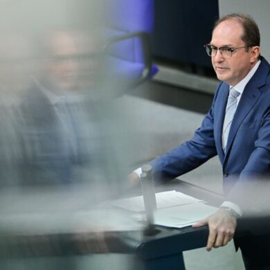 Im Bundestag erklären die Ministerinnen und Minister des Kabinetts von Kanzler Friedrich Merz (CSU) diese Woche ihre Pläne für die kommenden vier Jahre.