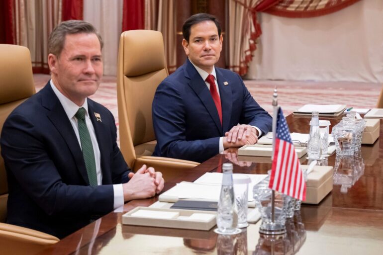 Den Job von Sicherheitsberater Mike Waltz übernimmt Außenminister Marco Rubio kurzerhand mit. (Archivbild)