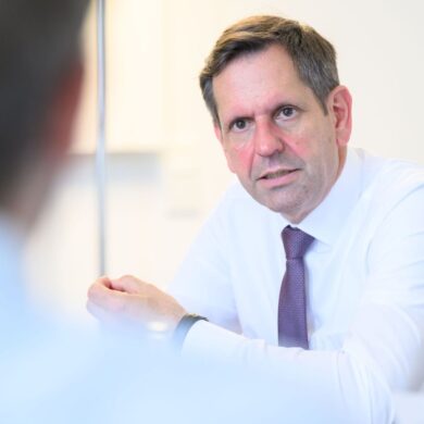 Niedersachsens neuer Ministerpräsident Olaf Lies will die geplanten Investitionen möglichst schnell sichtbar machen.