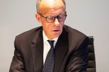 Zwei Tage nach seinem Amtsantritt telefoniert der neue Kanzler erstmals mit dem US-Präsidenten.