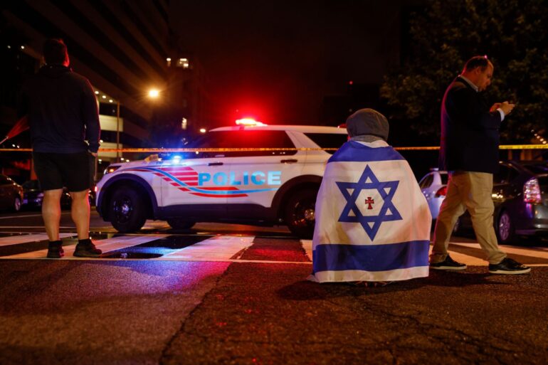 Die tödliche Attacke erschüttert die USA und die Hauptstadt Washington.
