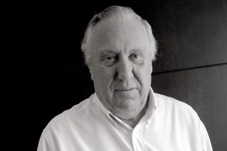 Forsyth arbeitete mehrere Jahre als Auslandskorrespondent und schrieb später Romane, die er in der Geheimdienstwelt spielen ließ. (Archivbild)