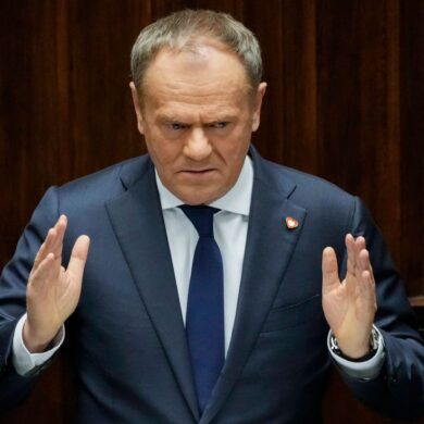 Polens proeuropäischer Regierungschef Donald Tusk will im Parlament die Vertrauensfrage stellen. (Archivbild)