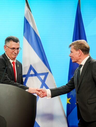 Wadephul (CDU) wird beim Treffen mit seinem israelischen Amtskollegen Gideon Saar deutlich.