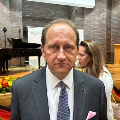 Botschafter Alexander Graf Lambsdorff wurde im Streit um die Behandlung russischer Korrespondenten in Deutschland ins russische Außenministerium einbestellt. (Archivbild)