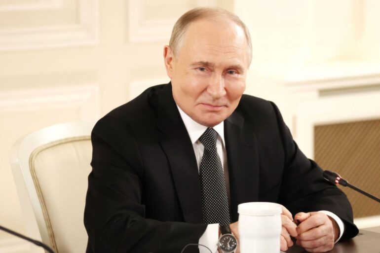 Jedes Jahr hält Putin beim Wirtschaftsforum in seiner Heimatstadt St. Petersburg eine Rede.