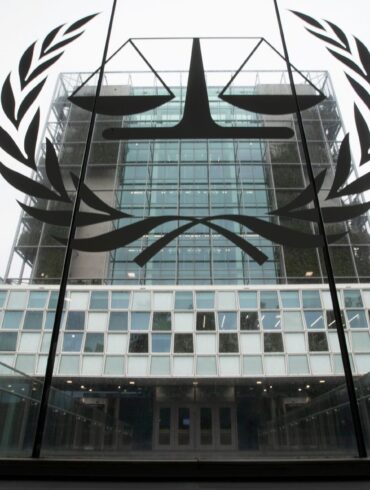 Der Internationale Strafgerichtshof (IStGH) in Den Haag geht gegen Anführer der Taliban vor.