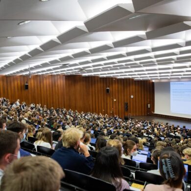 Die Zahl der Studiengänge ohne Zugangsbeschränkungen steigt in Deutschland weiter an. (Archivbild)