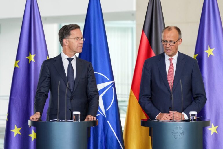 Kanzler Friedrich Merz (CDU) und Nato-Generalsekretär Mark Rutte treffen sich in Berlin zum 70. Jubiläum der Nato-Mitgliedschaft Deutschlands. Es geht auch um einen aktuellen Zwischenfall mit China.