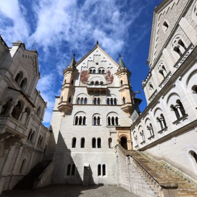Neuschwanstein lockt unter den Königsschlössern die meisten Besucher. (Archivbild)