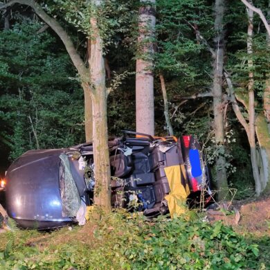 Bei den Insassen des Wagens handelte es sich um zwei Ehepaare.