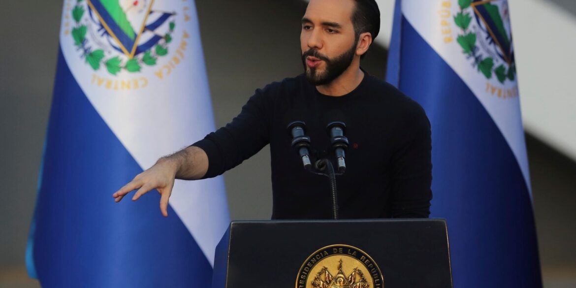 Präsident Nayib Bukele regiert das kleinste mittelamerikanische Land seit 2019. (Archivbild)